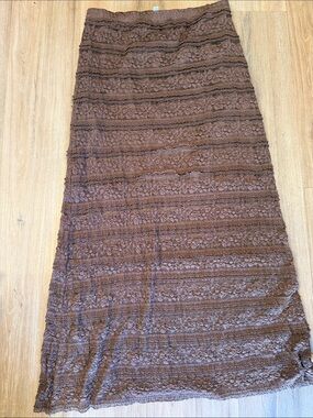 Max Studio Brown Lace Maxi Skirt M, super comfortable & cute w a Tshirt